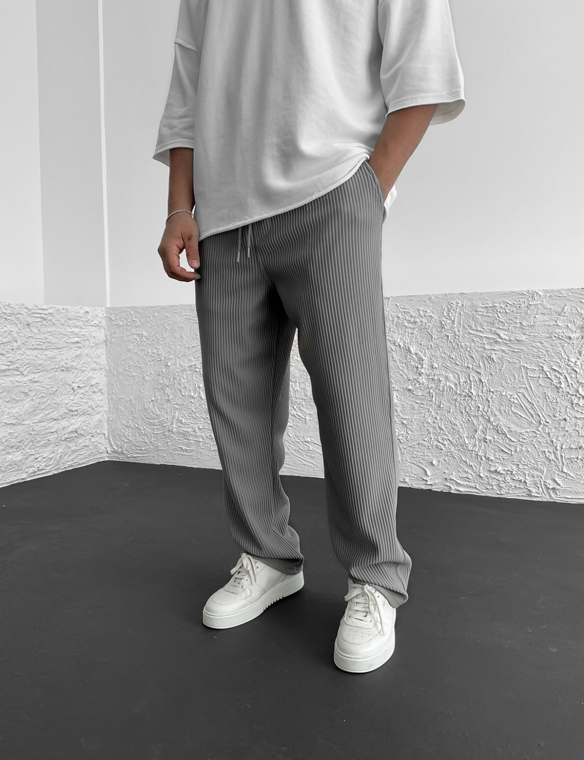 Van Vliet™ | Relaxte geribbelde broek
