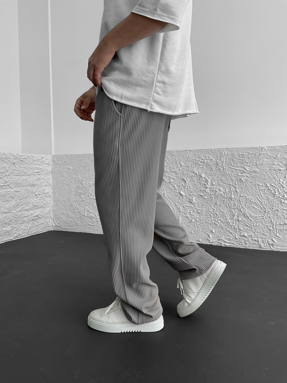 Van Vliet™ | Relaxte geribbelde broek
