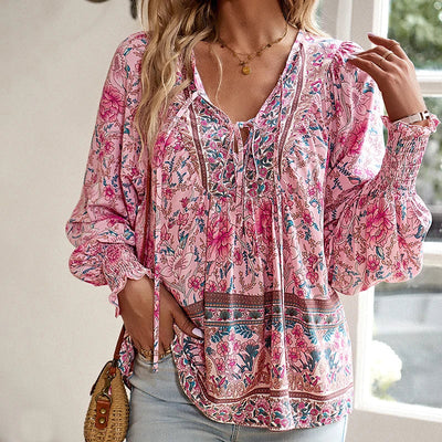 ANIKA I STIJLVOL BLOEMENBLOUSE